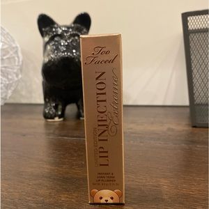 Too Faced: Lip Injection Extreme LIMITED EDITION (Bee Sting)